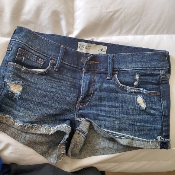 Abercrombie & Fitch Pants - Abercrombie & Fitch denim Jean shorts
